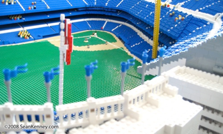 Illustration for article titled Yankee Stadium Gets a Glorious Lego Send-Off